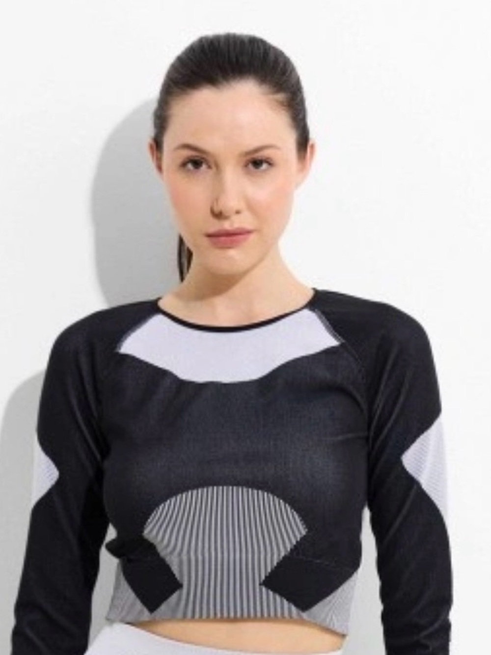 Stella Mc Cartney Black and White Long Sleeve Crop Top -